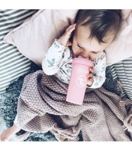 twistshake-butelka-antykolkowa-260-ml (2).jpg