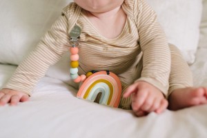 loulou lollipop zaiweszka gryzak rainbow.jpg 3.jpg