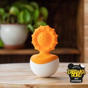 fat brain toys  dimpl gryzak.jpg pomarancza.jpg 2.jpg