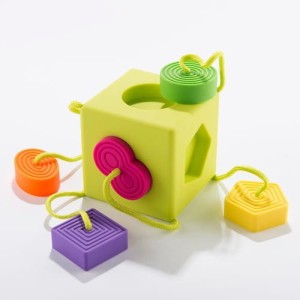 fat brain toys sorter.jpg 4.jpg