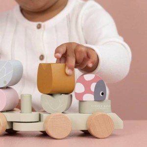 little dutch pociag roz.png 5.jpg