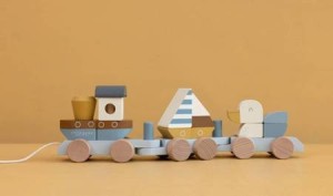 little dutch pociag.jpg 1.jpg